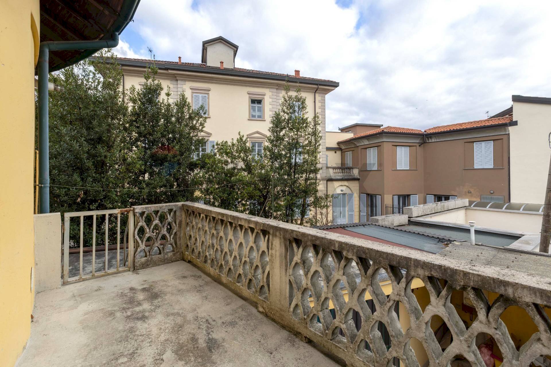 Balcone - Trilocale Via Giuseppe Verdi
 
9, Casatenovo - foto 1