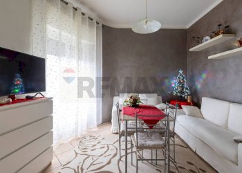 Soggiorno - Trilocale Via Giuseppe Verdi
 
9, Casatenovo - foto 4