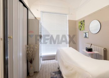 Camera / camera da letto - Negozio Via Giuseppe Verdi
 
9, Casatenovo - foto 9