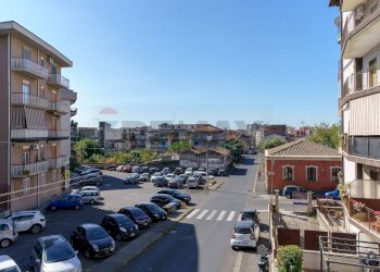 Edificio all\'aperto - Bilocale Via XXXI Maggio
 
22, Catania - foto 21