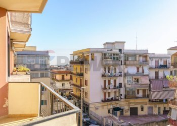 Edificio all\'aperto - Quadrilocale Via Aurelio Saffi
 
17, Catania - foto 14