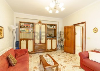 Soggiorno - Quadrilocale Via Aurelio Saffi
 
17, Catania - foto 18