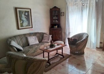 Soggiorno - Bilocale Via Delle Calcare
 
170, Catania - foto 6