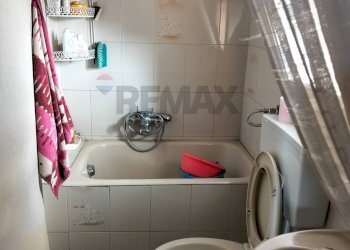 Bagno - Bilocale Via Delle Calcare
 
170, Catania - foto 10