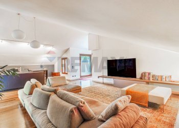 Soggiorno - Villa via mazzini
 
31, Lesmo - foto 2