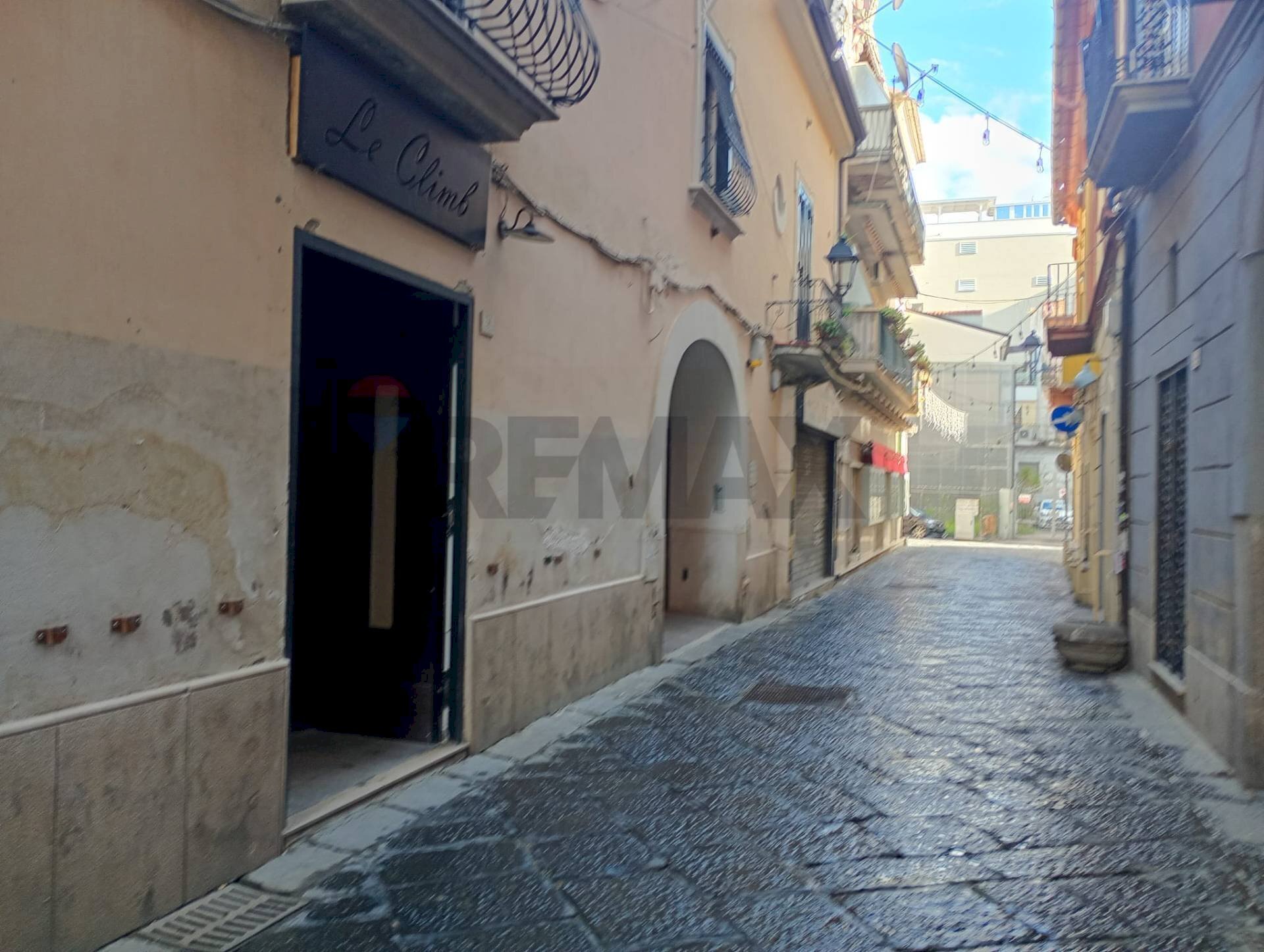 Edificio all\'aperto - Locale Commerciale Via Sant'Agostino
31, Caserta - foto 3