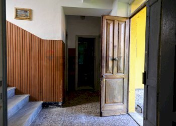 Hall / corridoio - Casa semi indipendente strada Eirola
 
4, Dego - foto 4