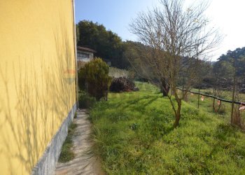 Giardino - Casa semi indipendente strada Eirola
 
4, Dego - foto 9