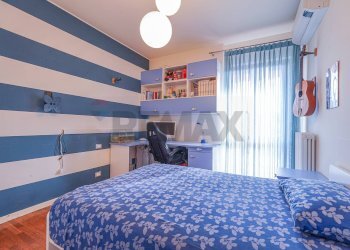 Camera / camera da letto - Villa a Schiera Seriate - foto 33