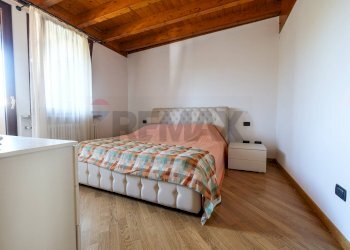 Camera / camera da letto - Quadrilocale Filago - foto 31