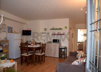 Sala da pranzo - Bilocale Via Pignolo
 
99, Bergamo - foto 24