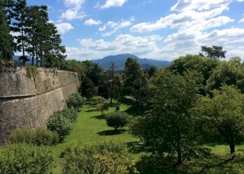 Vista delle montagne - Bilocale Via Pignolo
 
99, Bergamo - foto 38