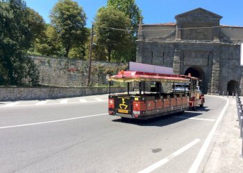 Edificio all\'aperto - Bilocale Via Pignolo
 
99, Bergamo - foto 57