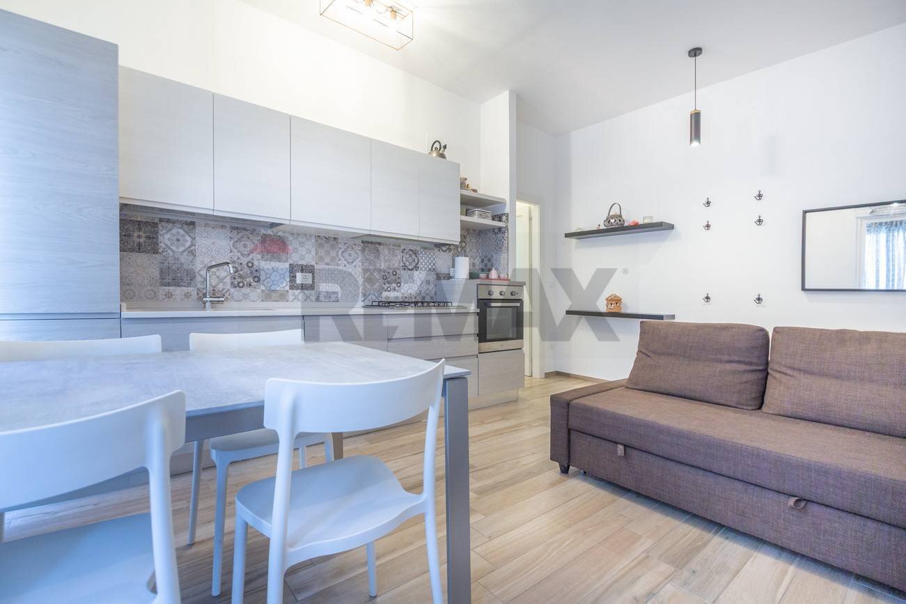 Sala da pranzo - Trilocale Via Porta Nuova
 
9, Francavilla al Mare - foto 1