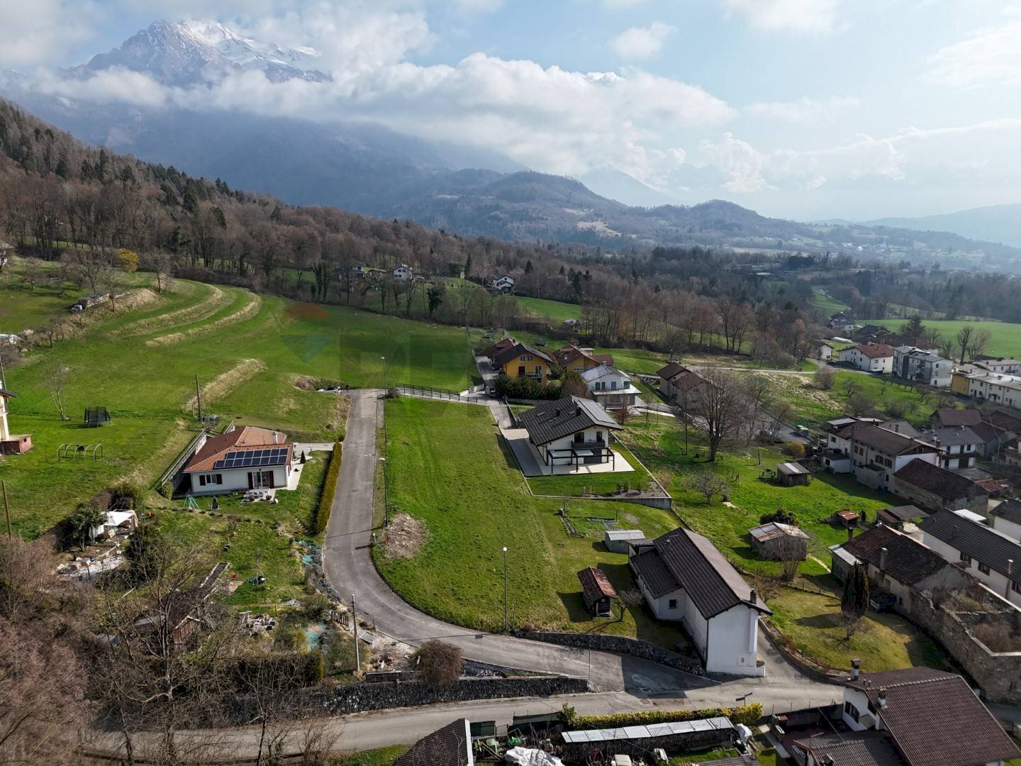 Vista delle montagne - Building land Via Rovaia
 
Snc, Belluno - photo 3