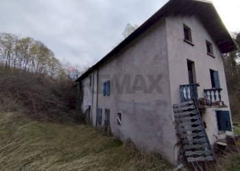 Casa all\'aperto - Casa indipendente Via Orzes
 
29, Belluno - foto 1