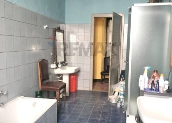 Bagno - Bilocale piazza 25 aprile, Zerbo - foto 14