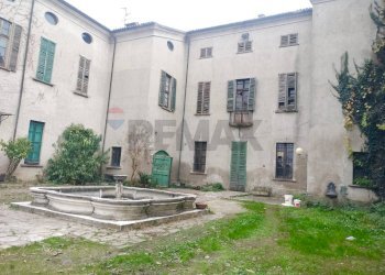 Edificio all\'aperto - Bilocale piazza 25 aprile, Zerbo - foto 17