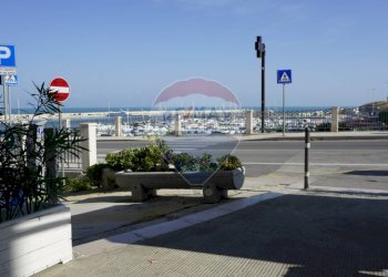 esterno - Commercial Activity Lungomare Europa
 
2, Vieste - photo 4