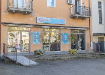 Edificio all\'aperto - Shop Viale G. Matteotti
 
44, Salsomaggiore Terme - photo 3