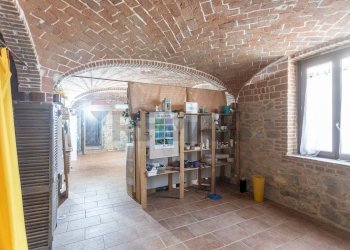 Cantina - Shop Viale G. Matteotti
 
44, Salsomaggiore Terme - photo 14