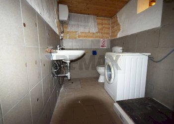 Bagno - Trilocale Via Benedetto Antelami
 
32, Salsomaggiore Terme - foto 17