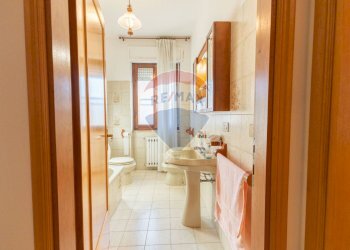 Bagno - Appartamento Via Antonio Pacinotti
 
21, Porto Torres - foto 15