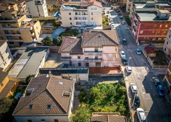 Casa all\'aperto - Quadrilocale Via Antonio Pacinotti
 
21, Porto Torres - foto 5