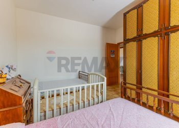 Camera / camera da letto - Quadrilocale Via Antonio Pacinotti
 
21, Porto Torres - foto 24