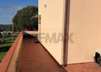 Balcone - Casa indipendente Regione su carralzu
 
snc, Tissi - foto 6