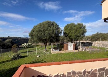 Edificio all\'aperto - Casa indipendente Regione su carralzu
 
snc, Tissi - foto 9