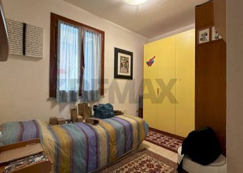 Camera / camera da letto - Casa indipendente Regione su carralzu
 
snc, Tissi - foto 18