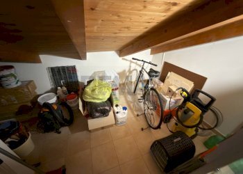 Dispensa di stoccaggio - Casa indipendente Regione su carralzu
 
snc, Tissi - foto 27