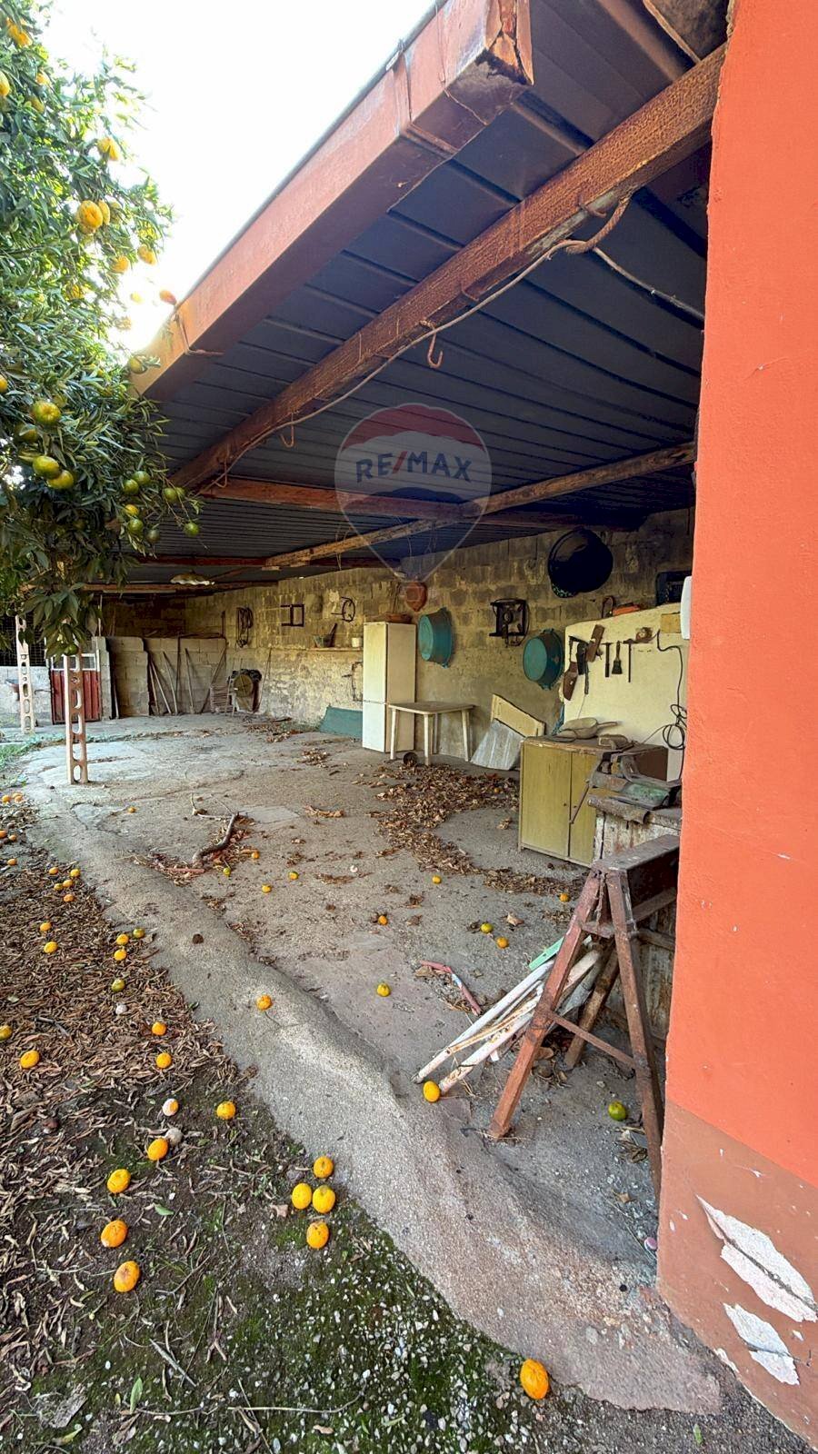 Parcheggio - Villa Via IV Novembre I traversa
10, Carinola - foto 3