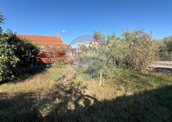 Giardino - Villa Via IV Novembre I traversa
 
10, Carinola - foto 7