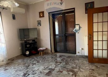 Soggiorno - Villa Via IV Novembre I traversa
 
10, Carinola - foto 11