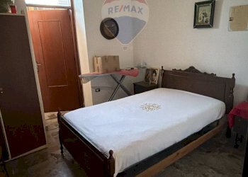 Camera / camera da letto - Villa Via IV Novembre I traversa
 
10, Carinola - foto 17