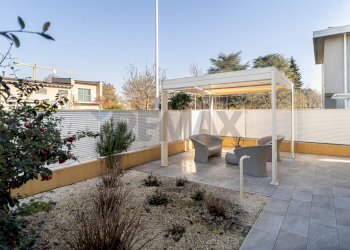 Terrazza - Villa Alessandro Laurinsich
 
17, Parma - foto 4