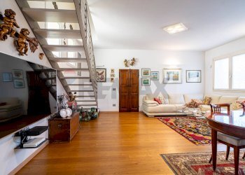 Soggiorno - Villa Alessandro Laurinsich
 
17, Parma - foto 6