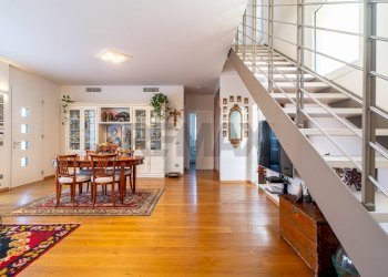 Sala da pranzo - Villa Alessandro Laurinsich
 
17, Parma - foto 9