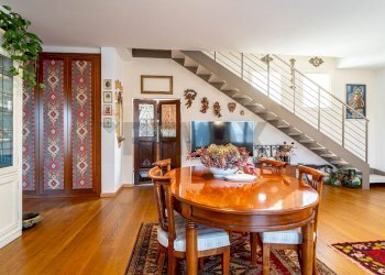 Sala da pranzo - Villa Alessandro Laurinsich
 
17, Parma - foto 11