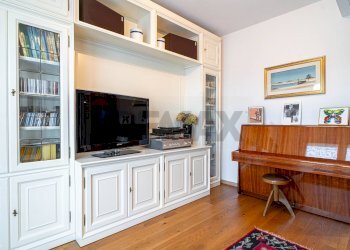 Camera Studio - Villa Alessandro Laurinsich
 
17, Parma - foto 13