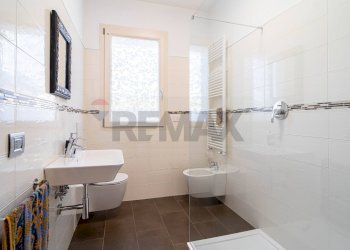 Bagno - Villa Alessandro Laurinsich
 
17, Parma - foto 14