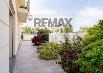 Terrazza - Villa Alessandro Laurinsich
 
17, Parma - foto 3