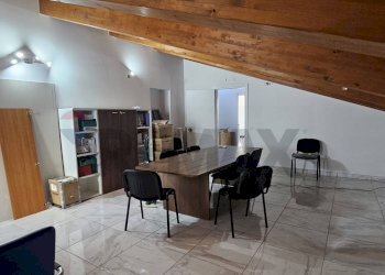 2° Salone adibito ad Ufficio - Attico Viale Europa
 
10, Pietrelcina - foto 9