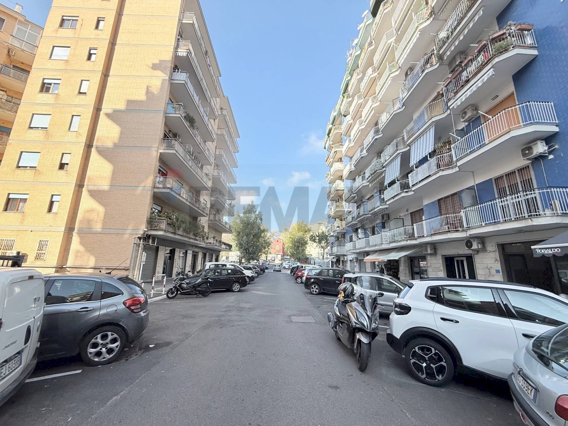 Edificio all\'aperto - Trilocale Via Pigna
 
76, Napoli - foto 1