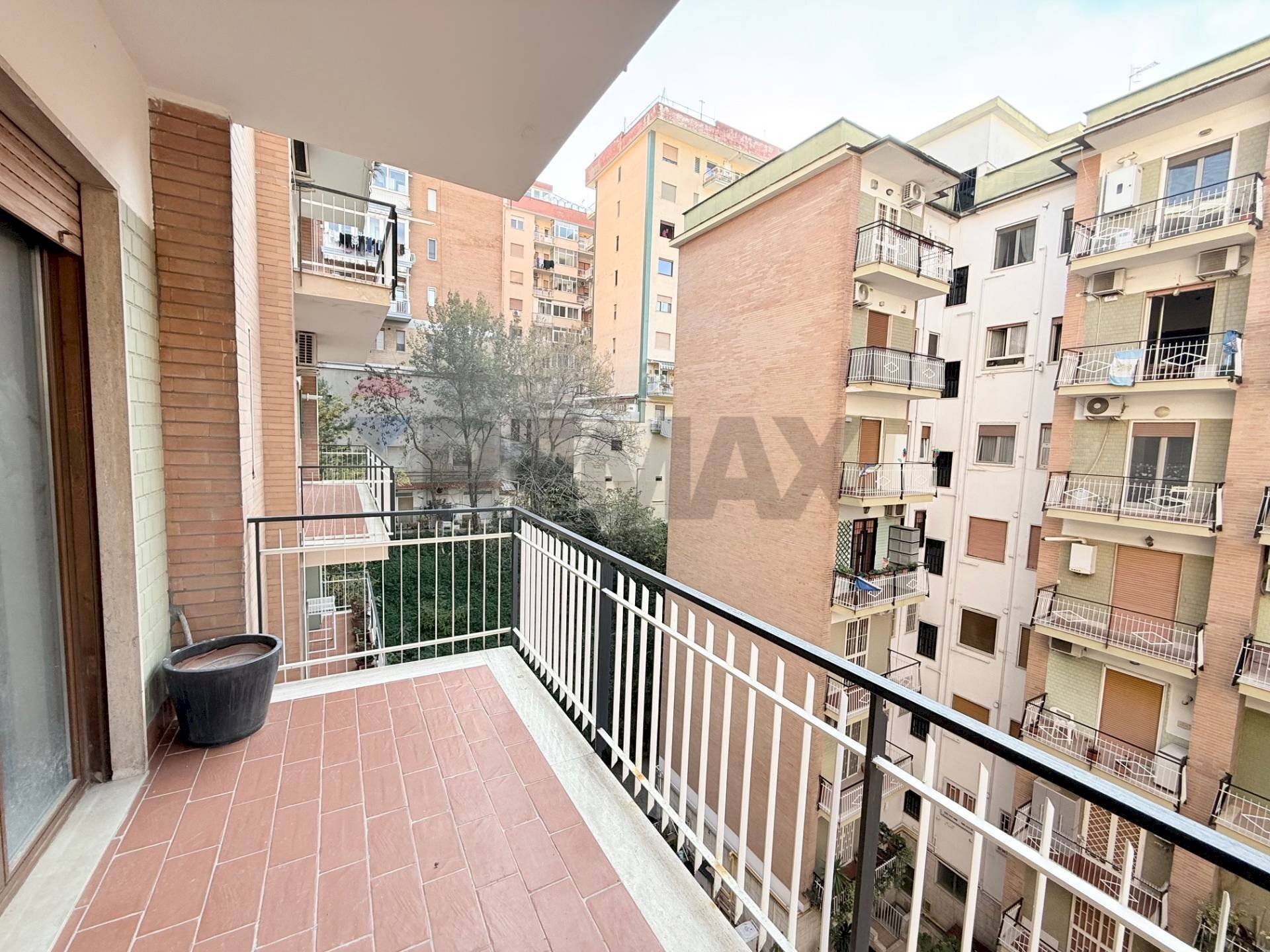 Balcone - Trilocale Via Pigna
 
76, Napoli - foto 3