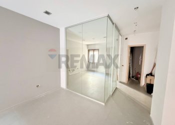 Stanza vuota - Trilocale Via Pigna
 
76, Napoli - foto 5