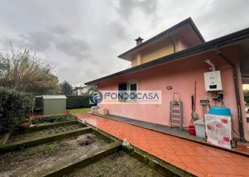 esterno - Villa via castagnara, Massa - foto 6