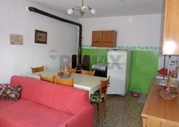 Sala da pranzo - Casa semi indipendente cà casetti
 
24, Sant'Omobono Terme - foto 12